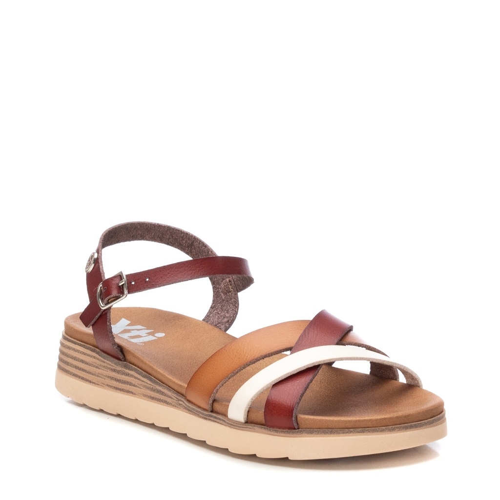 XTI / CAMEL / CAJA DE 8 PARES