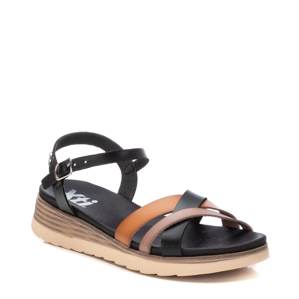XTI / NEGRO / CAJA DE 8 PARES