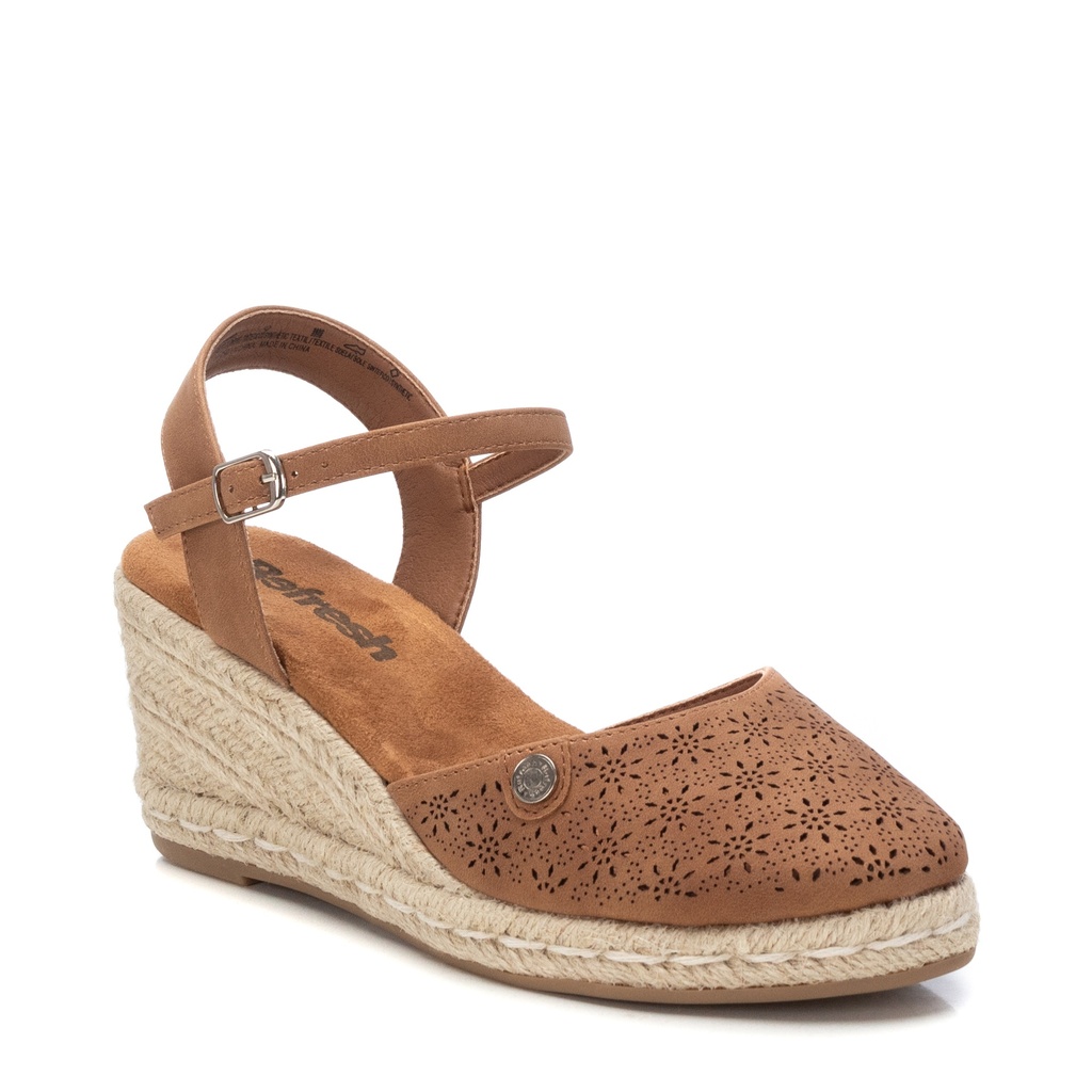 REFRESH / CAMEL / CAJA DE 8 PARES