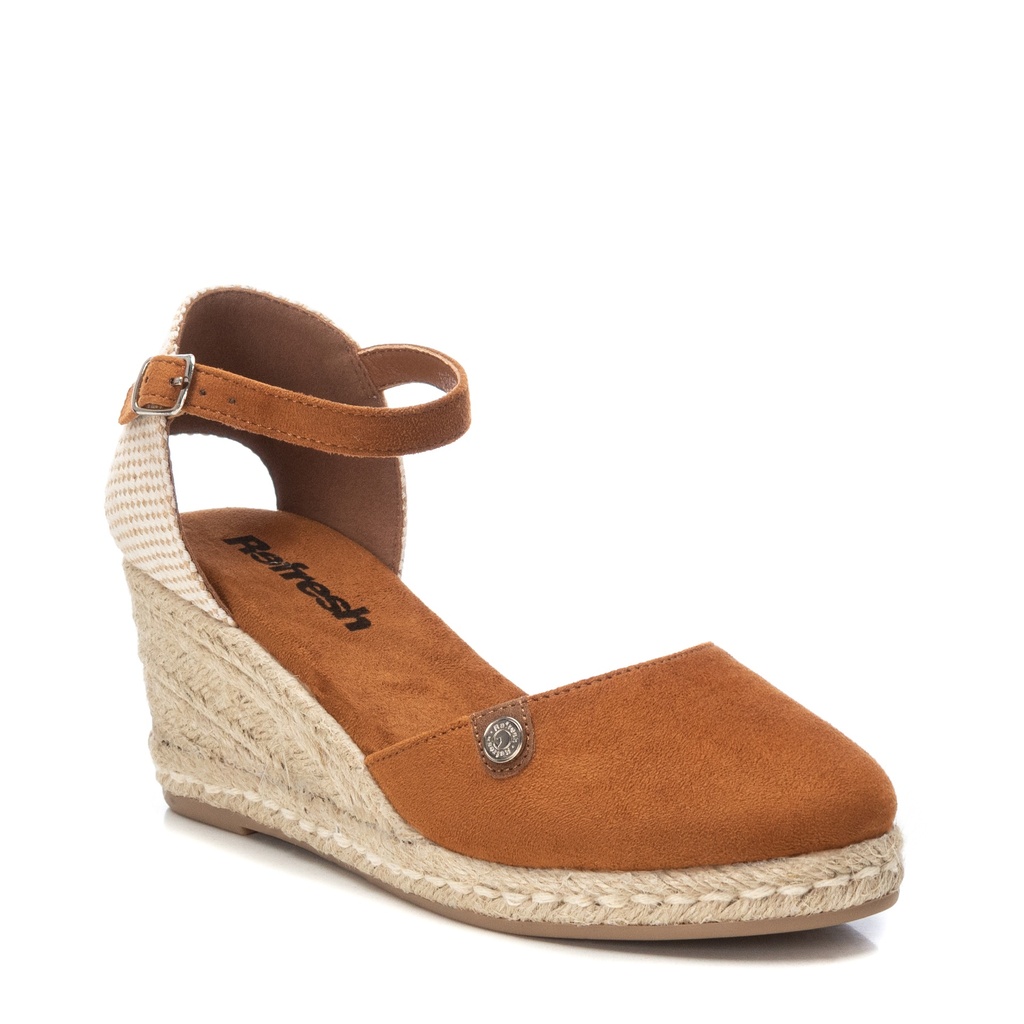 REFRESH / CAMEL / CAJA DE 8 PARES