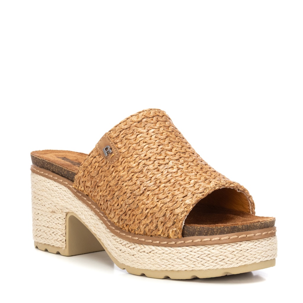 REFRESH / CAMEL / CAJA DE 8 PARES