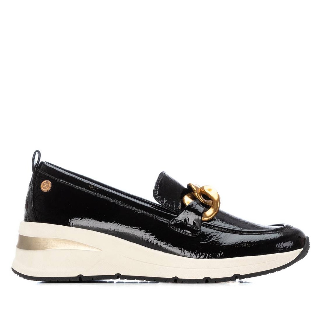 144224 / XTI / NEGRO / CAJA DE 8 PARES