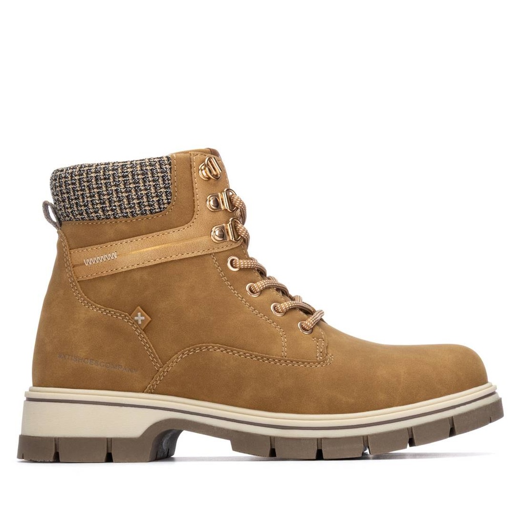 144631 / XTI / PANAMA / CAJA DE 8 PARES