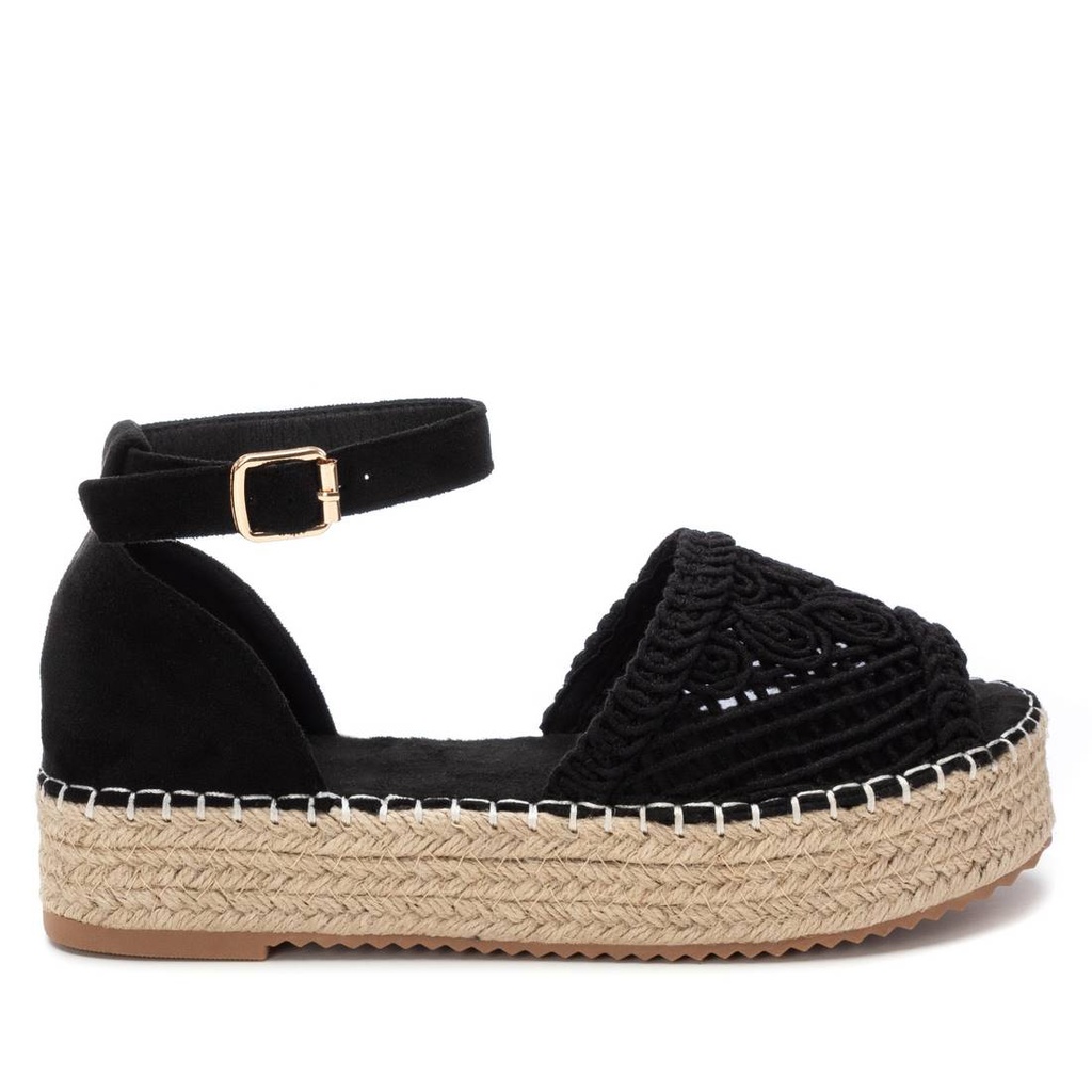 130334 / XTI / NEGRO / CAJA DE 8 PARES