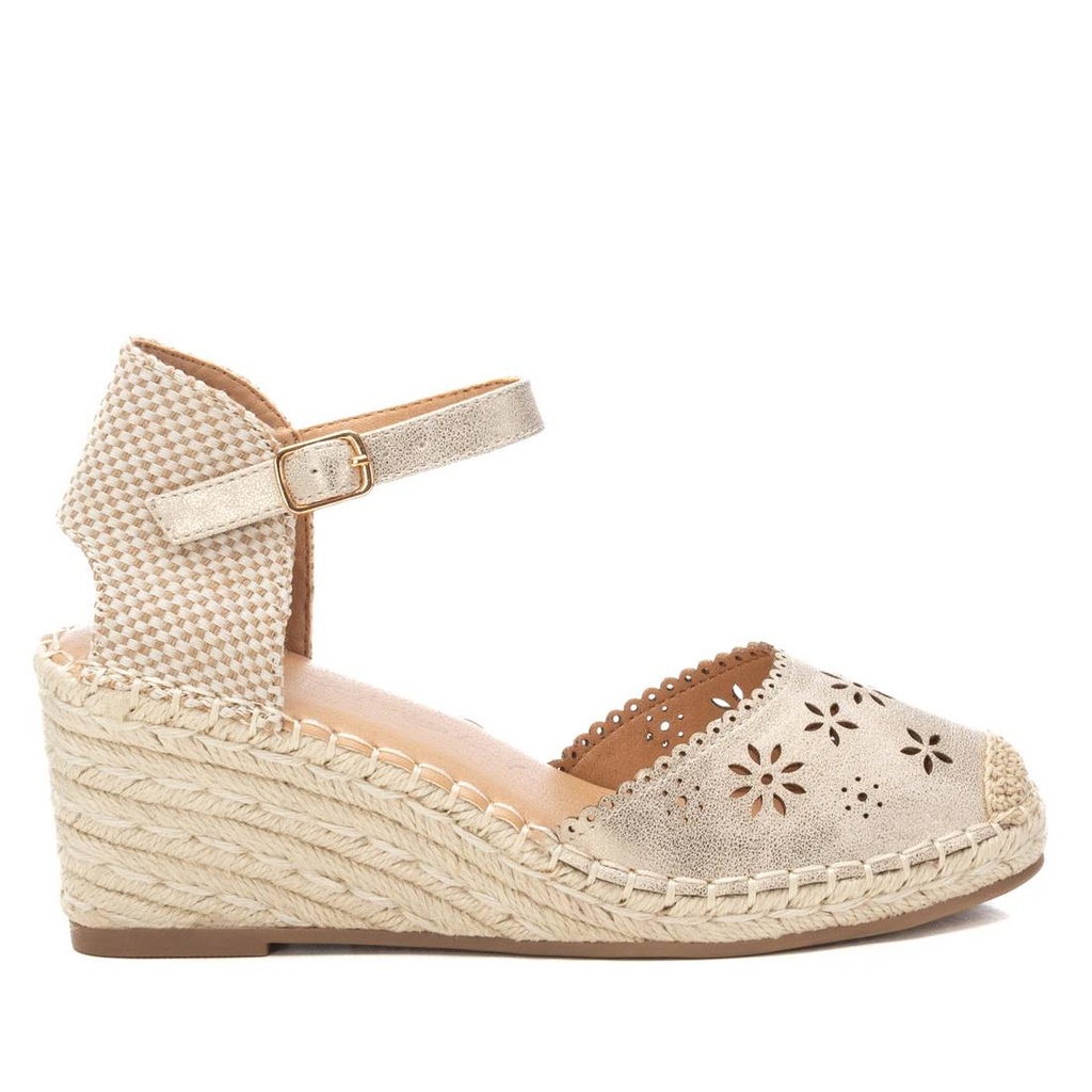 143966 / XTI / ORO / CAJA DE 8 PARES