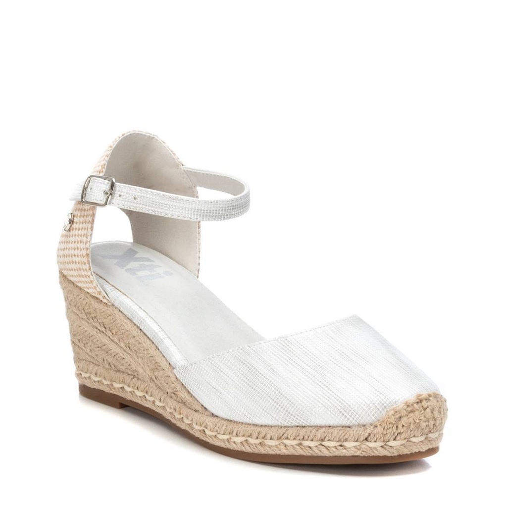 XTI / zapato sra c. blanco / CAJA DE 8 PARES