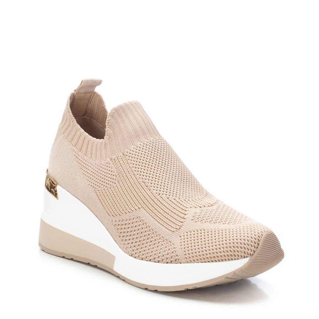 141115 / XTI / BEIGE / 8 PARES