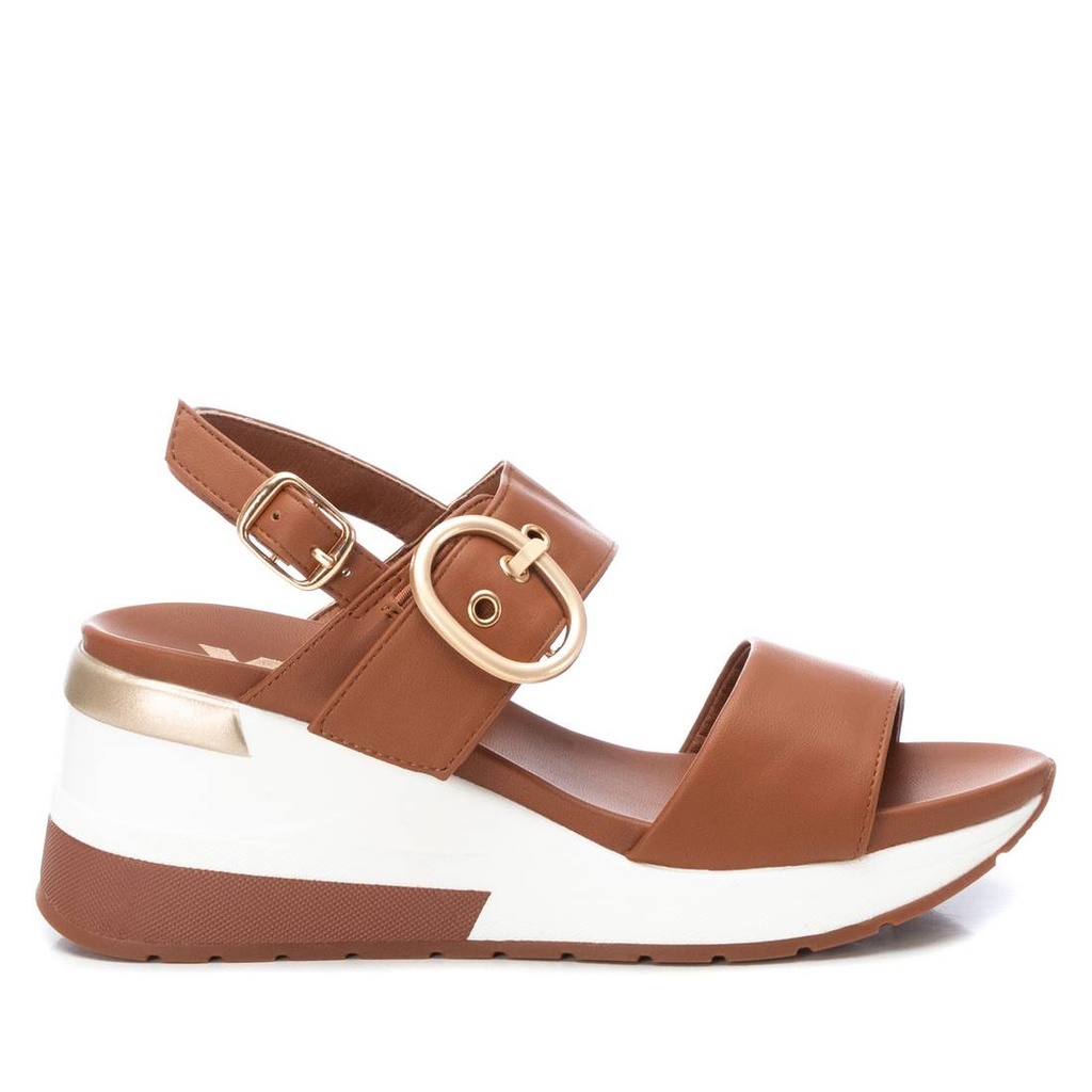 XTI / C. CAMEL / CAJA DE 8 PARES