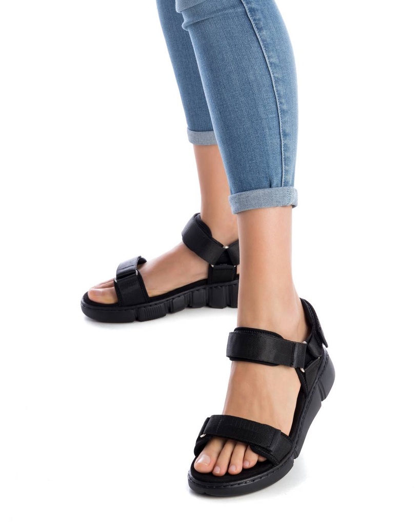 XTI / NEGRO / CAJA DE 6 PARES