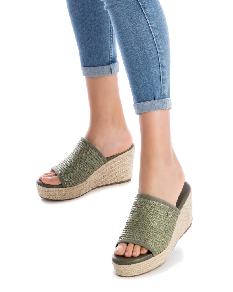 REFRESH / sandalia sra c. kaki / CAJA DE 8 PARES