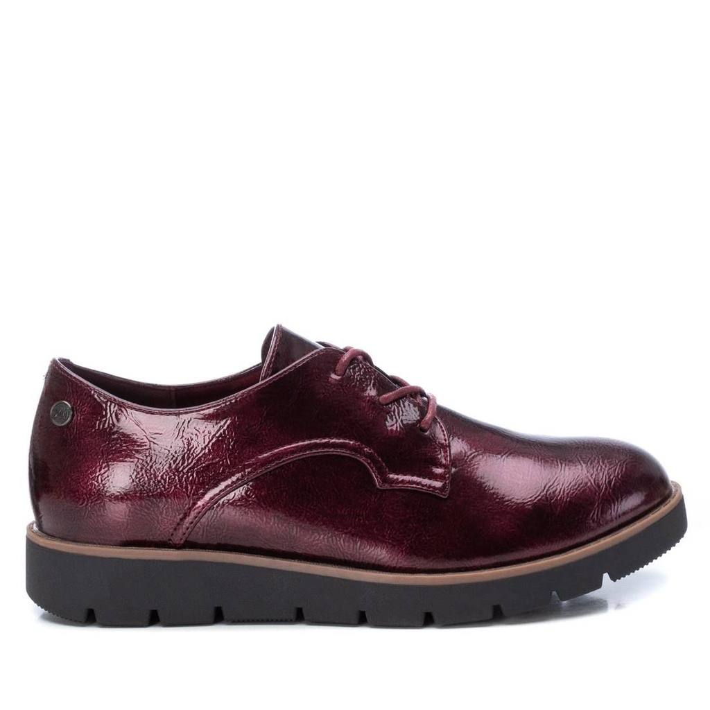 XTI / BURDEOS / MUJER / CAJA DE 8 PARES