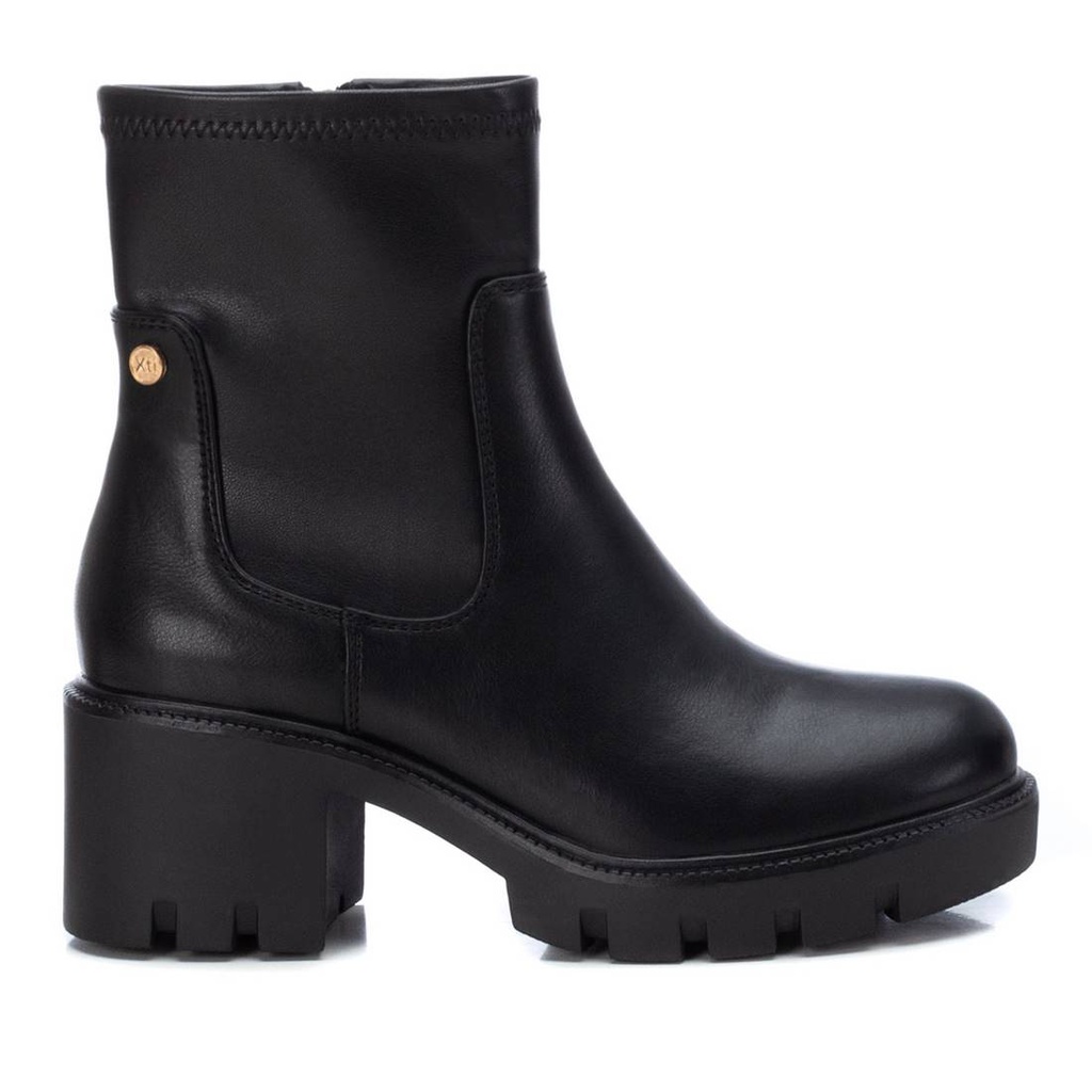 XTI / NEGRO / MUJER / CAJA DE 8 PARES