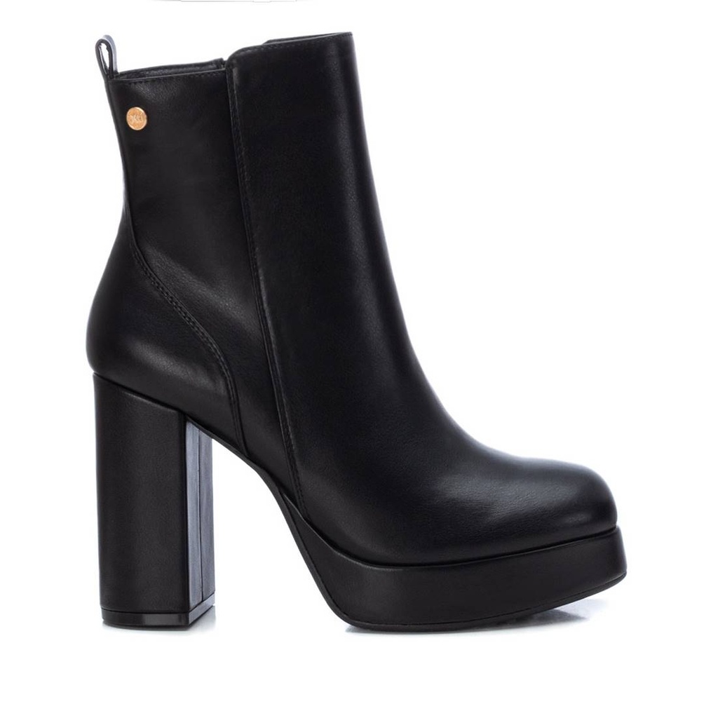 XTI / NEGRO / MUJER / CAJA DE 8 PARES