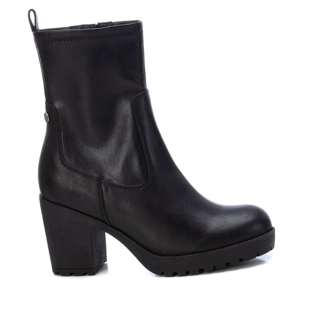 REFRESH / NEGRO / MUJER / CAJA DE 8 PARES