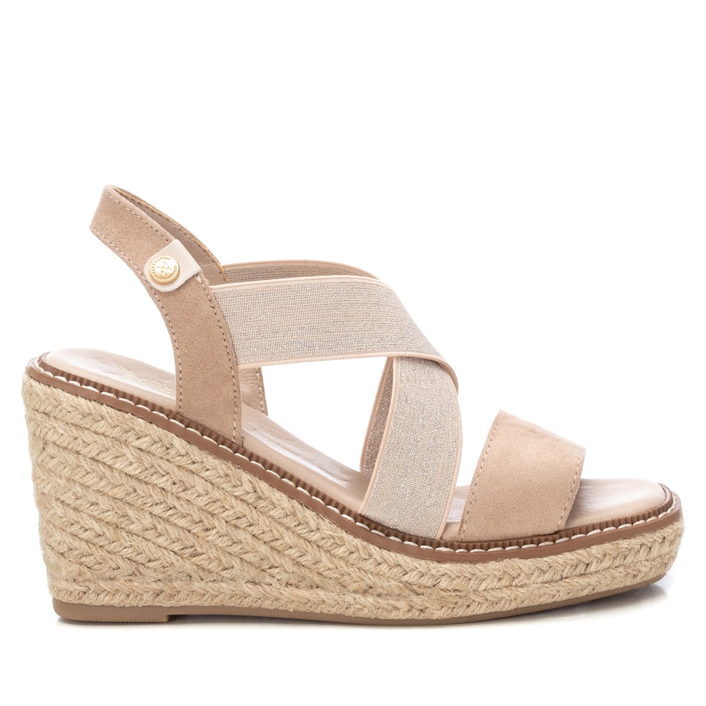 142326 / XTI / SANDALIA SRA ANTELINA BEIGE / 8 PARES