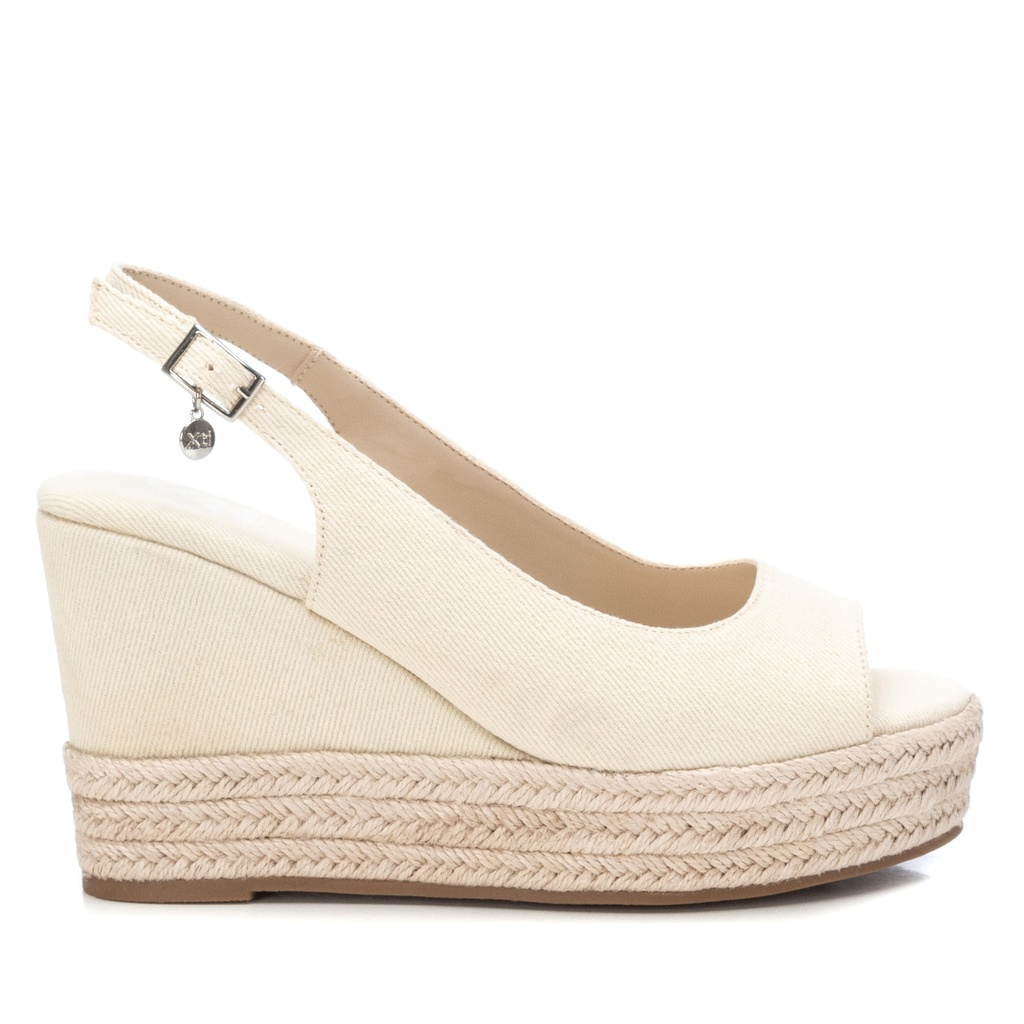XTI / SANDALIA SRA TEXTIL HIELO / CAJA DE 8 PARES