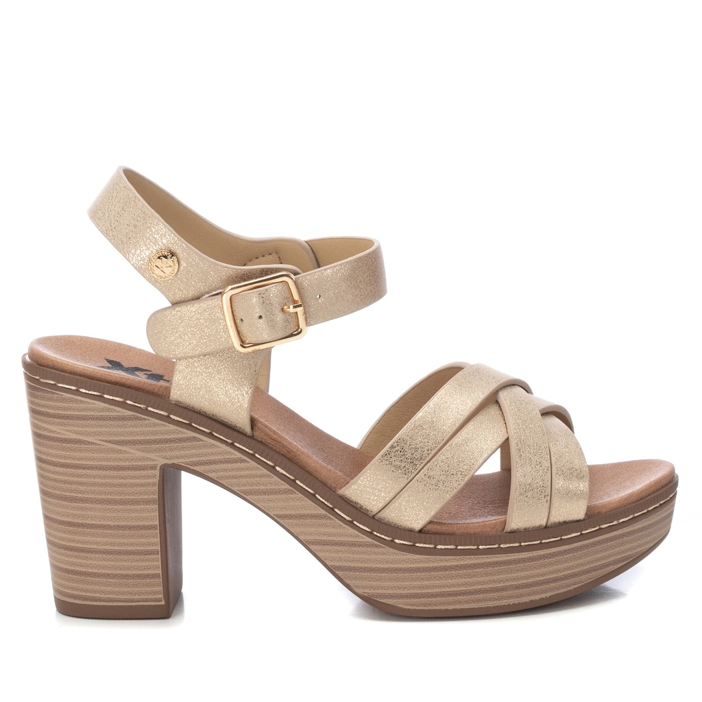 XTI / SANDALIA SRA C. ORO / CAJA DE 8 PARES