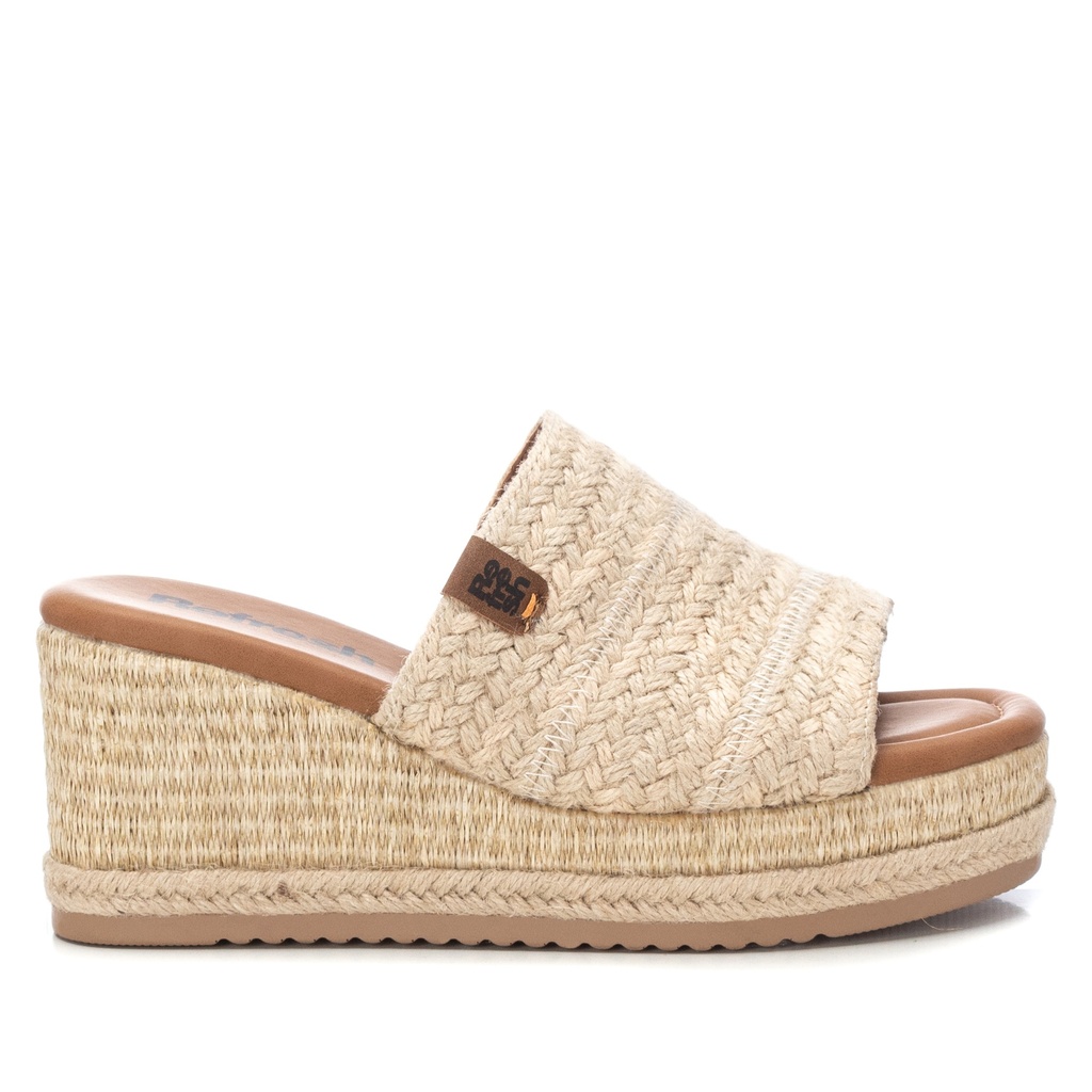 171753 / REFRESH / SANDALIA SRA TEXTIL BEIGE / CAJA DE 8 PARES