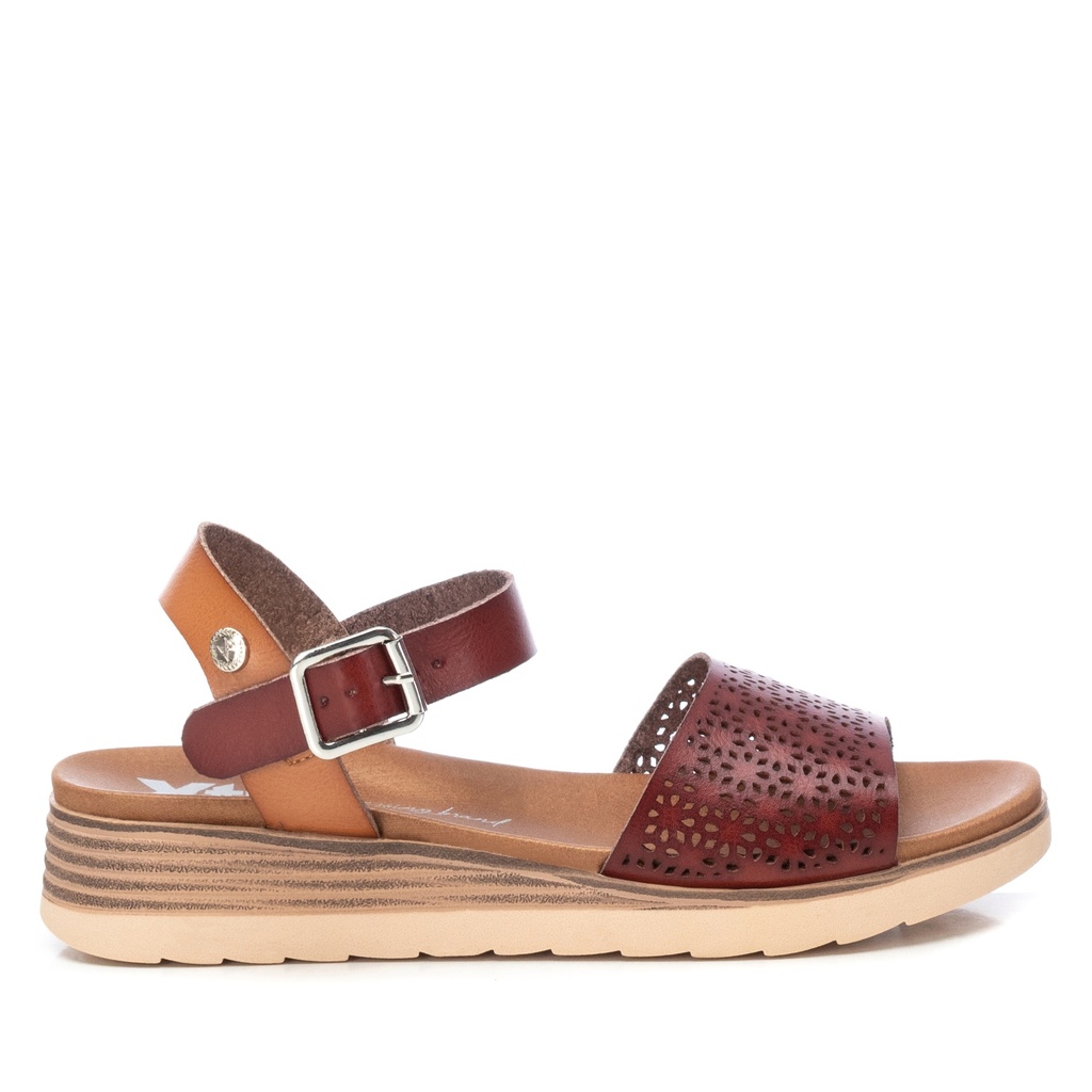 XTI / CAMEL / CAJA DE 8 PARES
