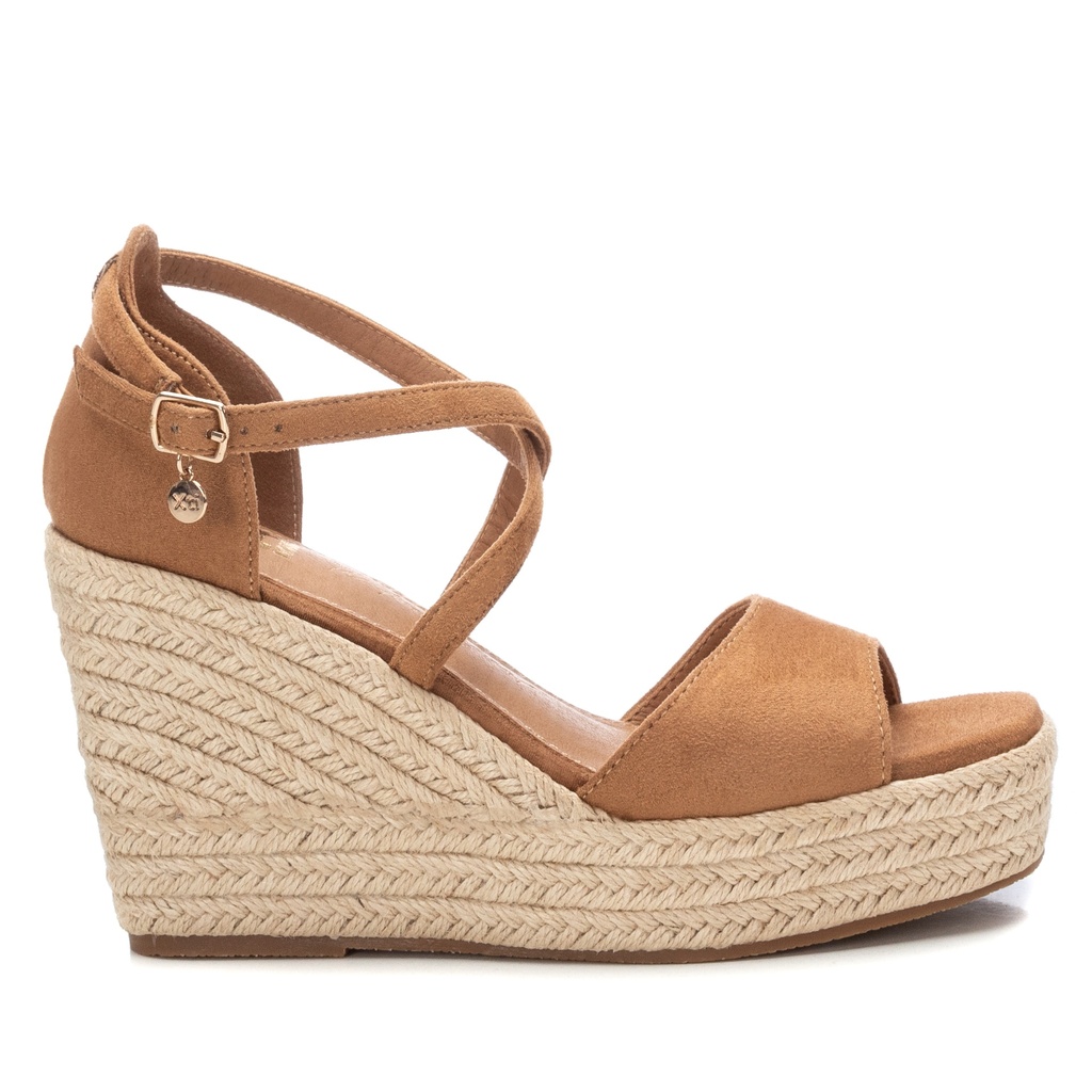 XTI / CAMEL / CAJA DE 8 PARES