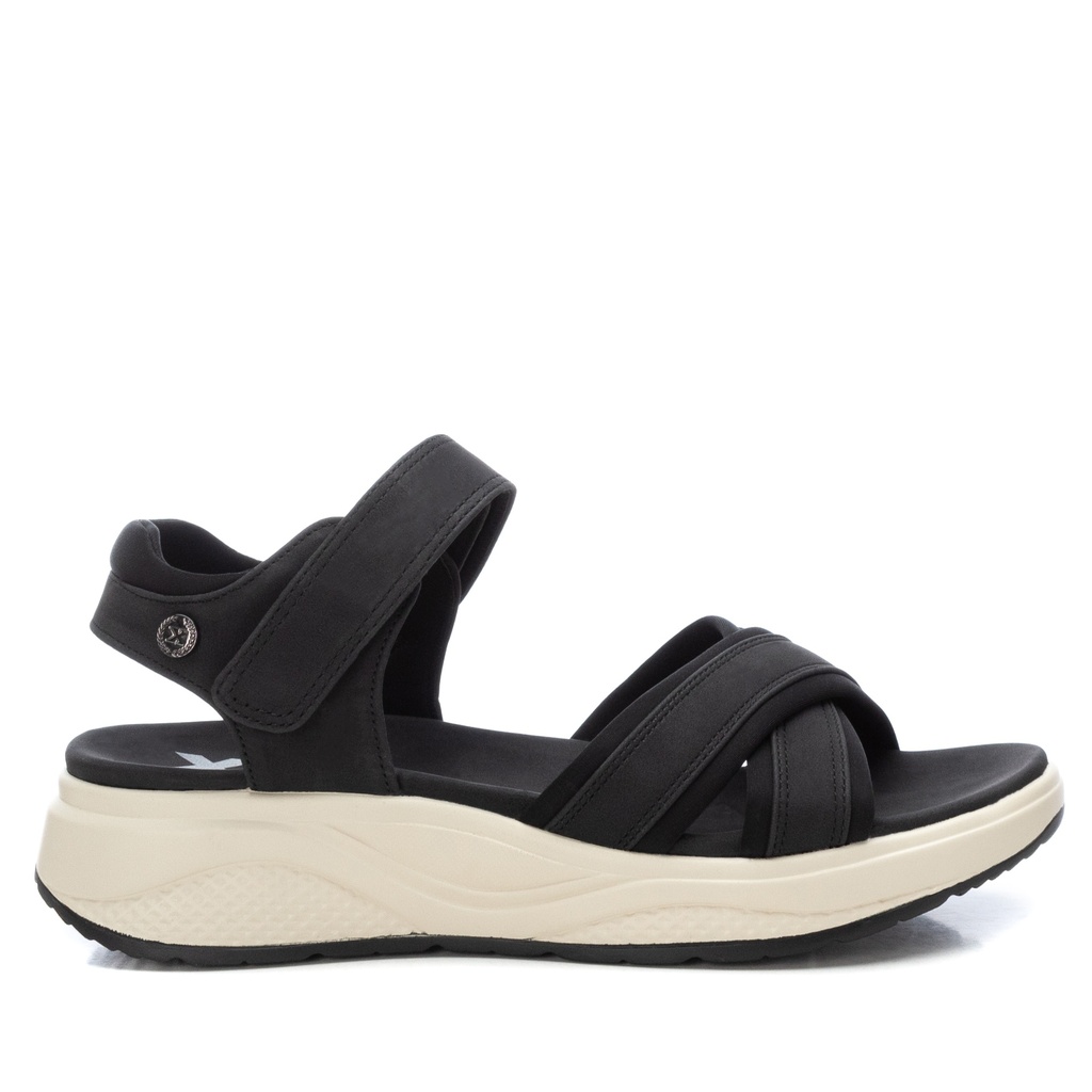 XTI / NEGRO / CAJA DE 8 PARES