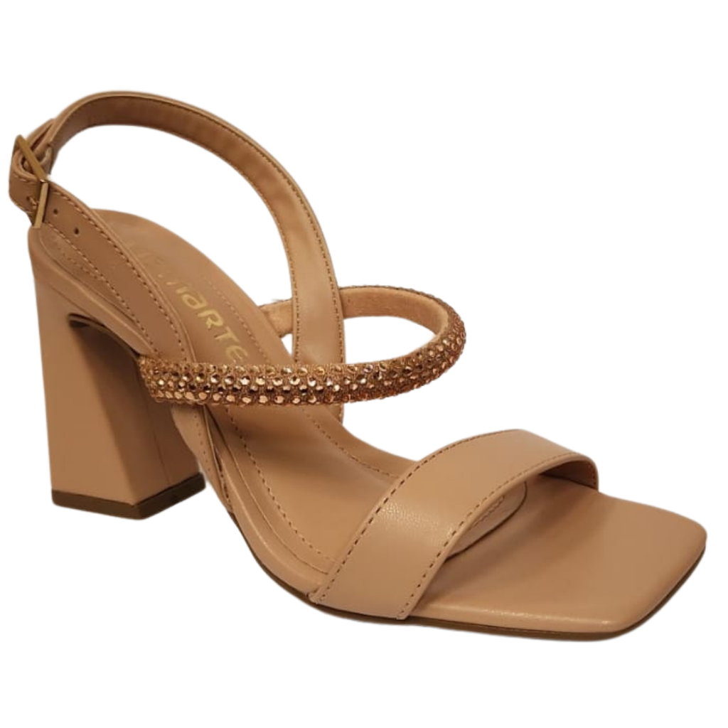 150-009-01 / VIA MARTE / MACADAMIA / CAJA DE 9 PARES