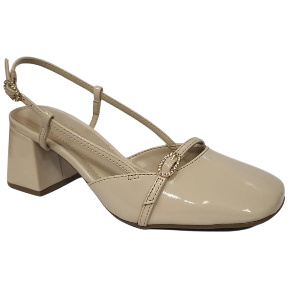 050-011-01 / VIA MARTE / BAUNILHA / CAJA DE 9 PARES