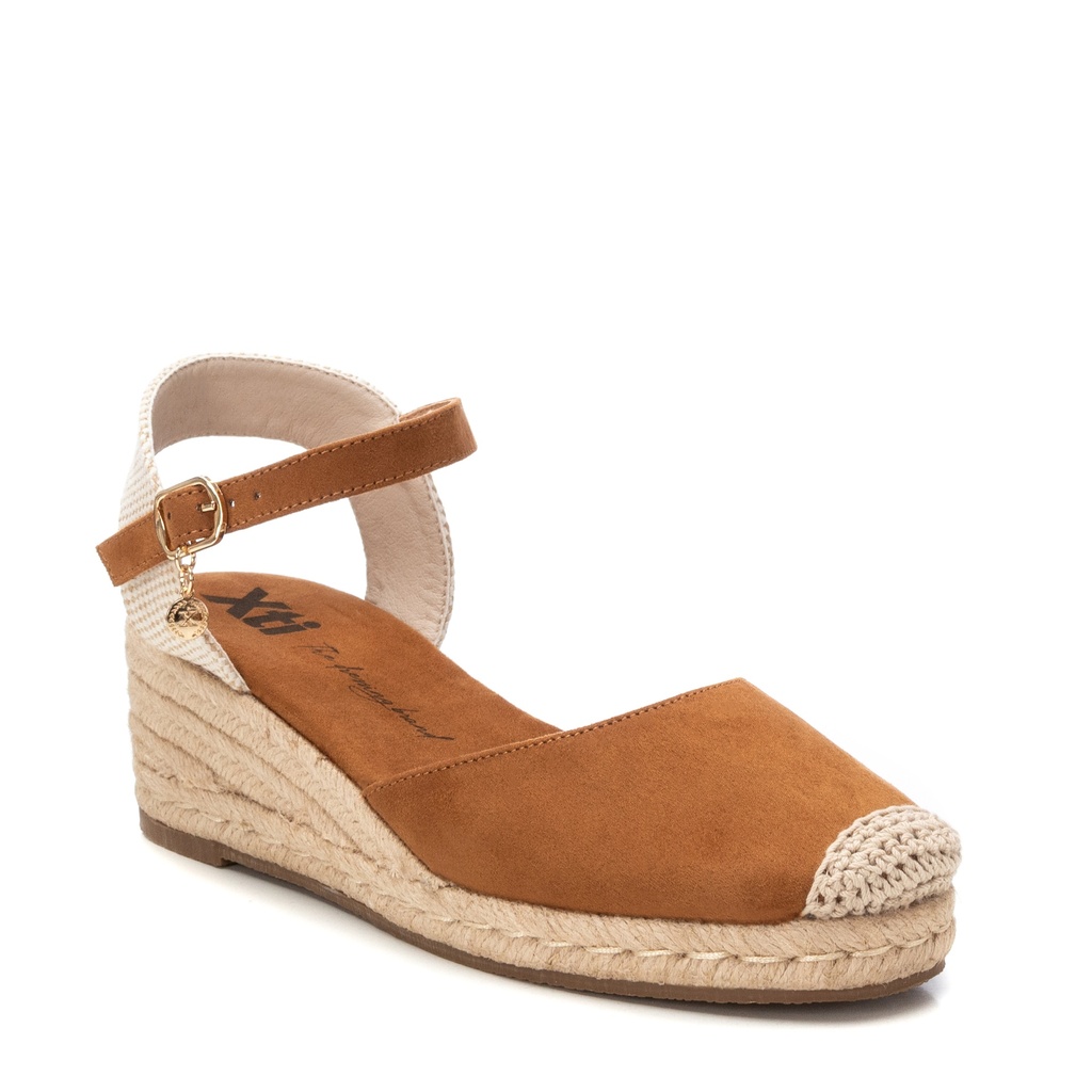 XTI  / CAMEL / MUJER / CAJA DE 8 PARES