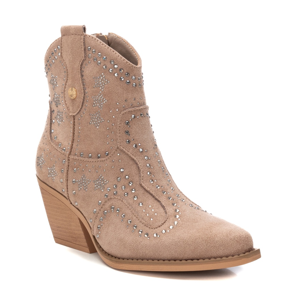 XTI  / BEIGE / MUJER / CAJA DE 8 PARES