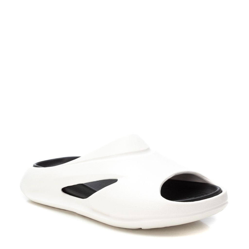 143895 / XTI / BLANCO / 8 PARES